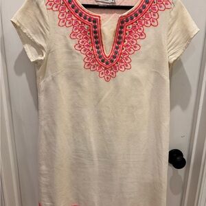Vineyard Vines Cream and Red Embellished Tunic with Flutter Sleeves